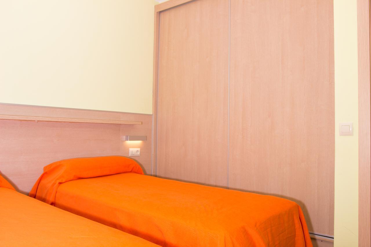 Rentalmar Villa Cristina Families Only ミアミ・プラトーヤ エクステリア 写真